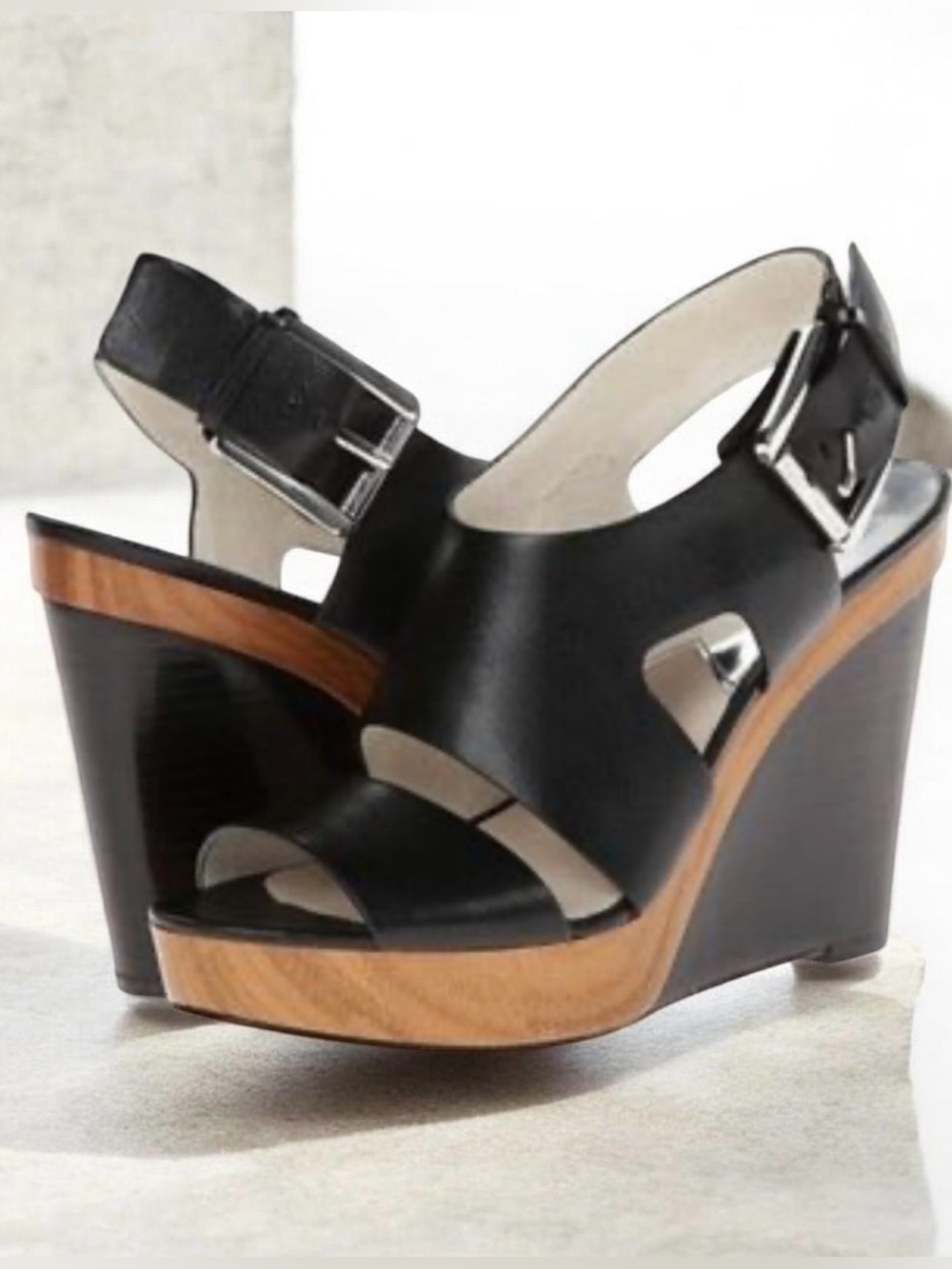 Michael Kors Black Leather Wedge Sandals with Beautiful Silver Buckle Size 8.5
